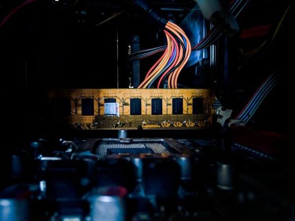 Comment les entreprises de services de traduction peuvent-elles utiliser les réseaux sociaux pour attirer de nouveaux clients?